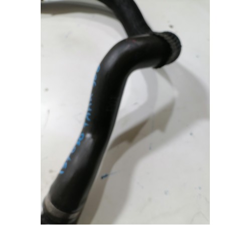 Патрубок  охлаждения верхний