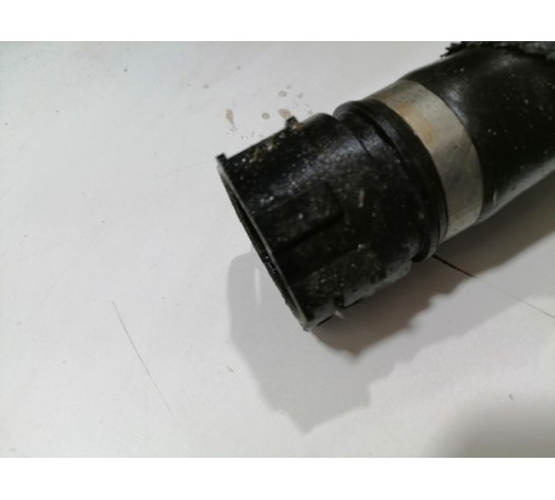 Патрубок  охлаждения верхний