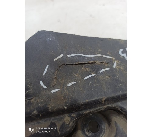 Брызговик (задний правый)