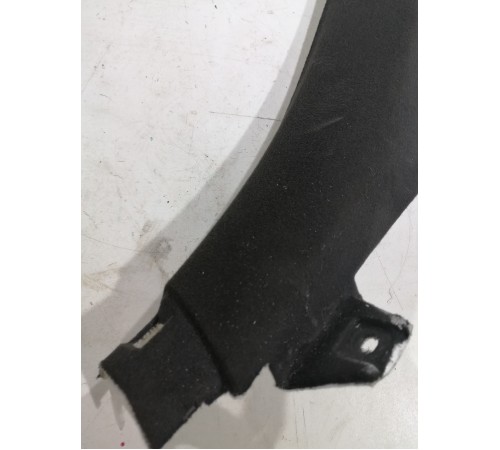 Обшивка порога задняя правая внутренняя