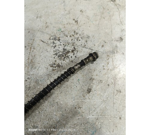 Тормозной шланг передний правый