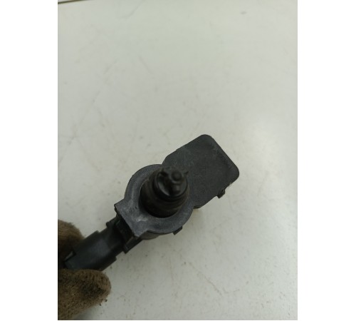 Замок лючка бензобака