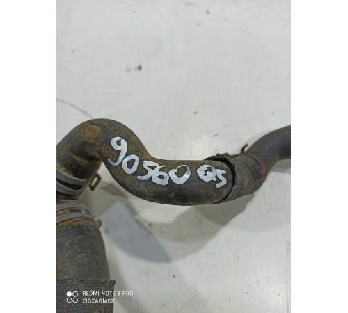 Патрубок системы охлаждения с тройником