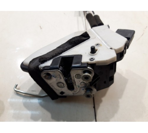 Замок двери (задний, левый)