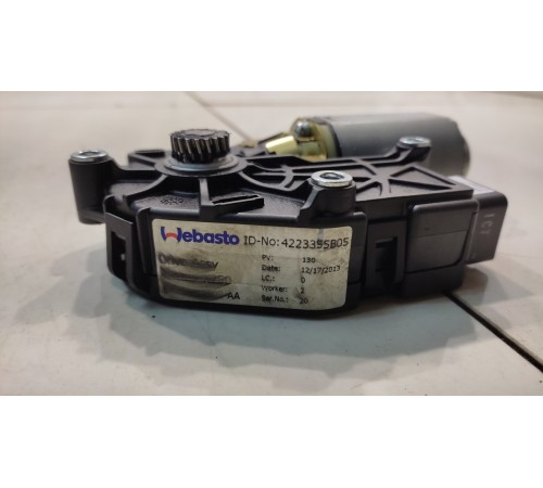 Моторчик люка