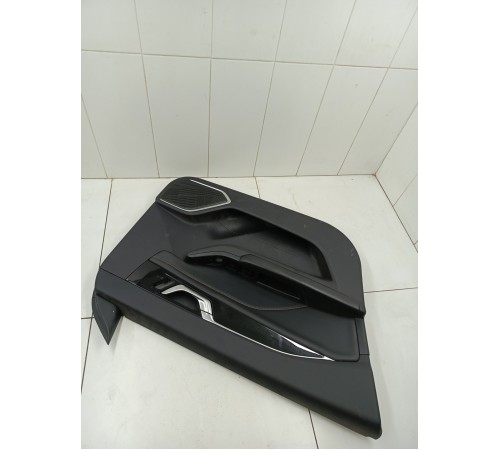 Обшивка двери передняя левая