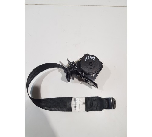 Ремень безопасности третьего ряда правый