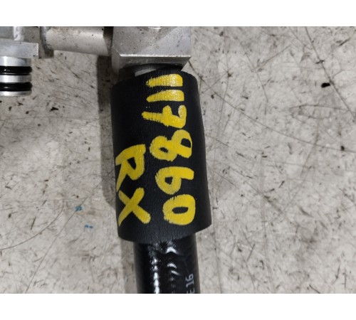 Клапан кондиционера с датчиком давления