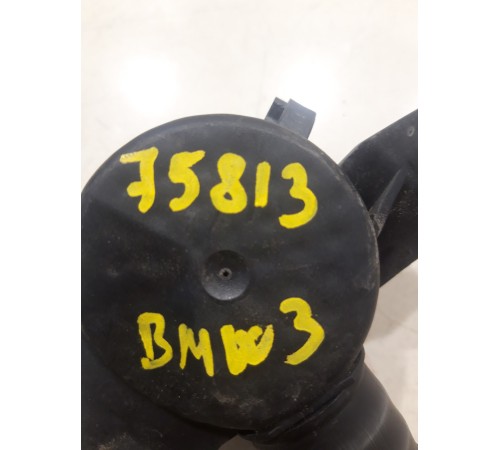 Горловина бачка омывателя