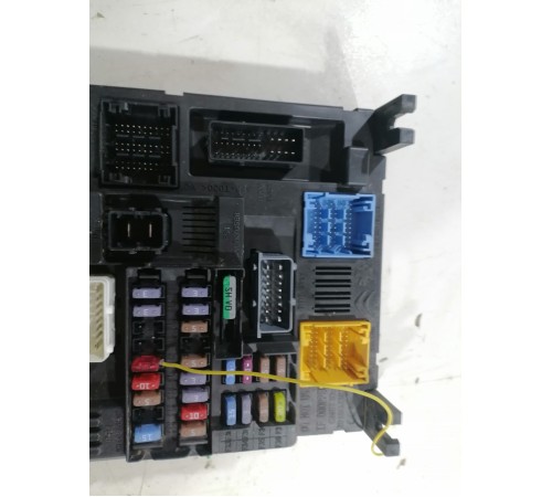 Блок предохранителей