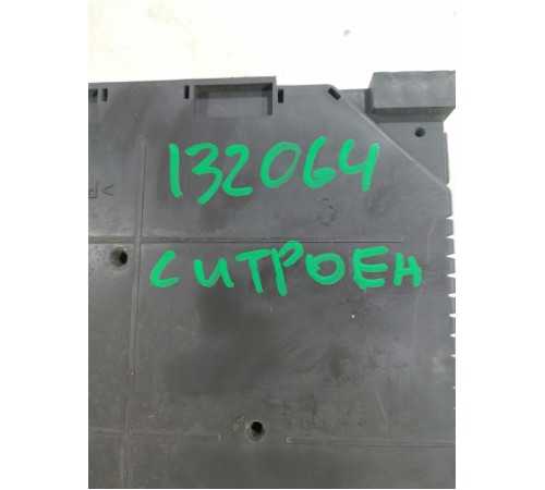 Блок предохранителей