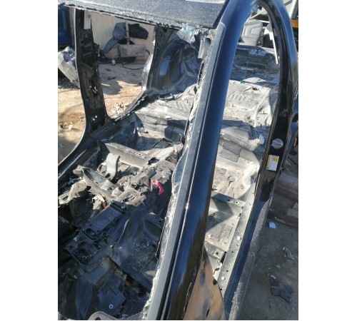 Стойка лобового стекла левая