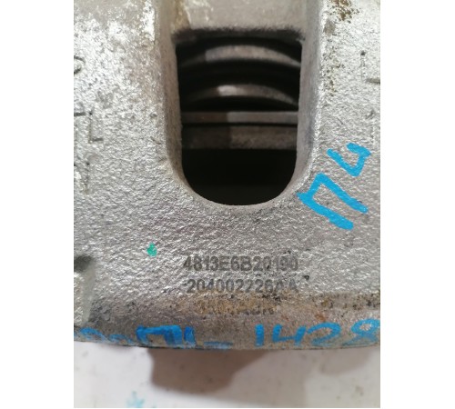 Суппорт тормозной передний левый