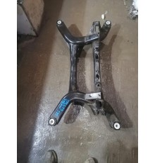 Балка подвески задняя , подрамник