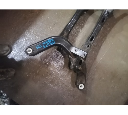 Балка подвески задняя , подрамник