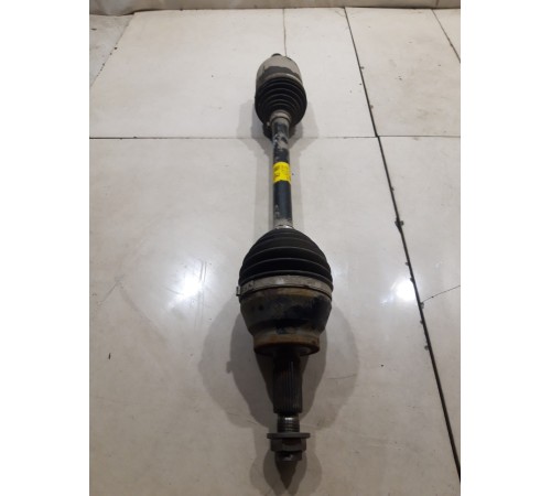 Привод(полуось) передний левый