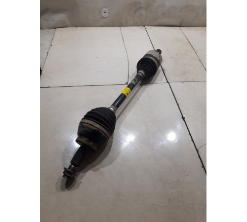 Привод(полуось) передний левый