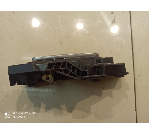 Ручка двери (передняя, левая, внутренняя)