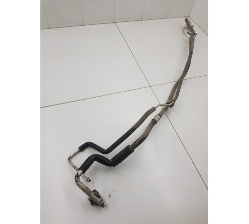 Трубка кондиционера заднего отопителя печки