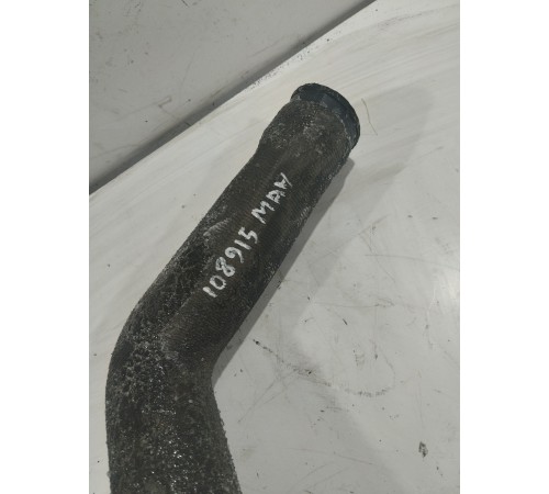 Патрубок радиатора