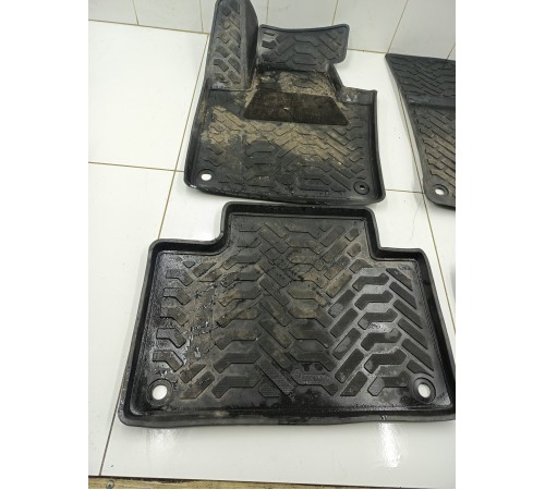 Комплект ковриков салона