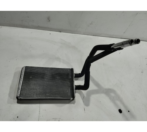 Радиатор отопителя передний