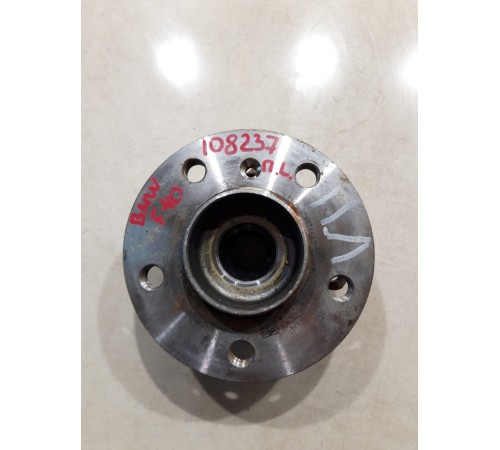 Ступица(передняя левая)