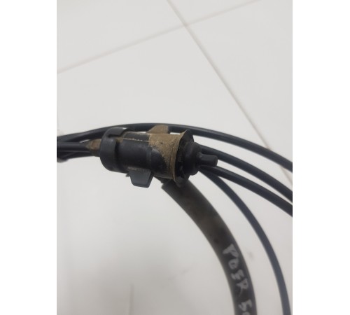 Трос открывания лючка бензобака