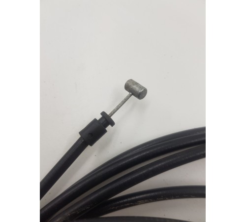 Трос открывания лючка бензобака