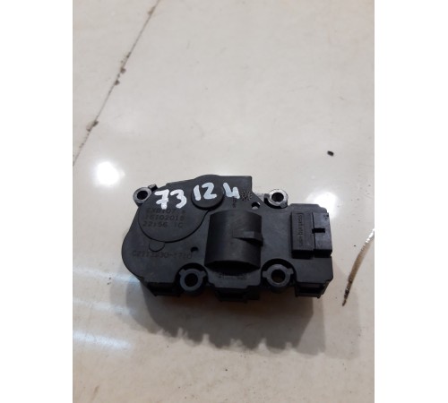 Моторчик привода заслонок отопителя