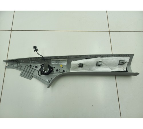 обшивка стойки передняя левая