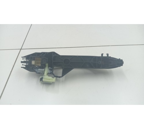 Ручка двери передняя правая внешняя