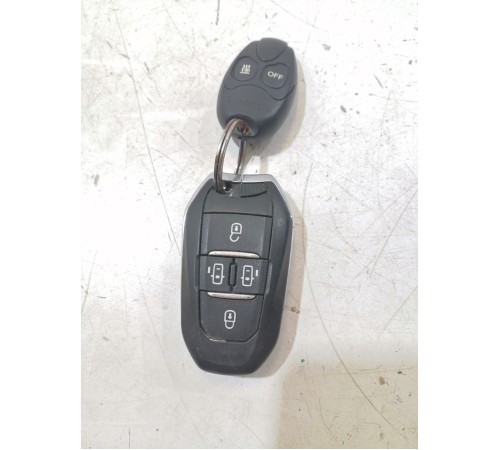 Ключ зажигания