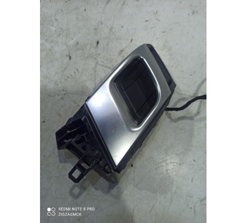 Ручка двери (передняя правая внутренняя)