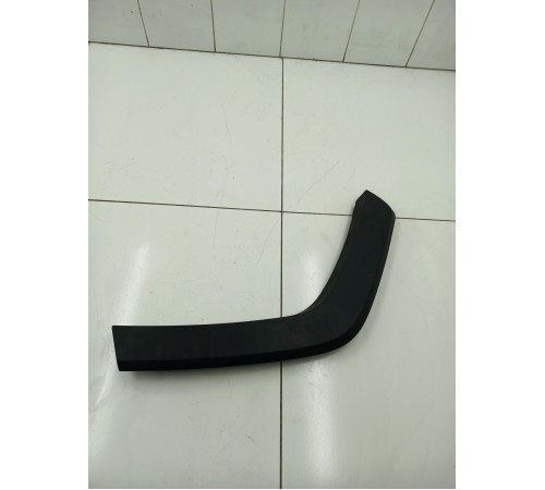 Молдинг крыла задний правый