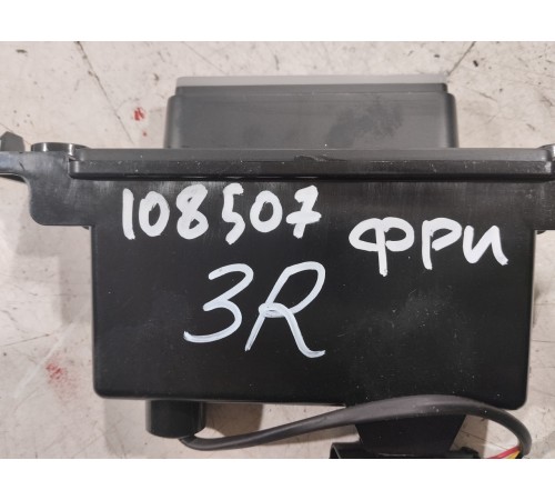 Фонарь подсветки номера правый