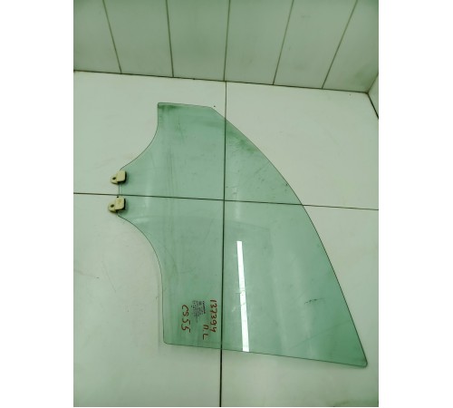 Стекло двери переднее левое