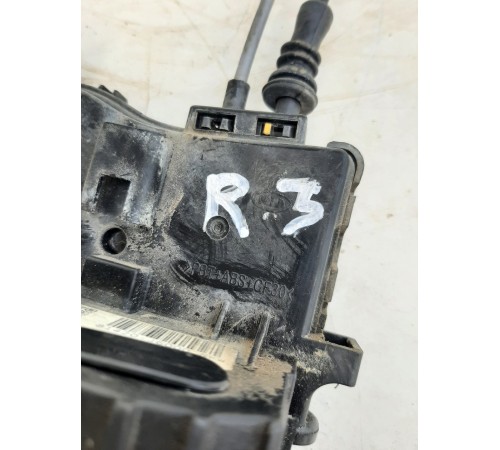 Замок двери (задний правый)