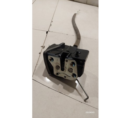 Замок двери (задний левый)