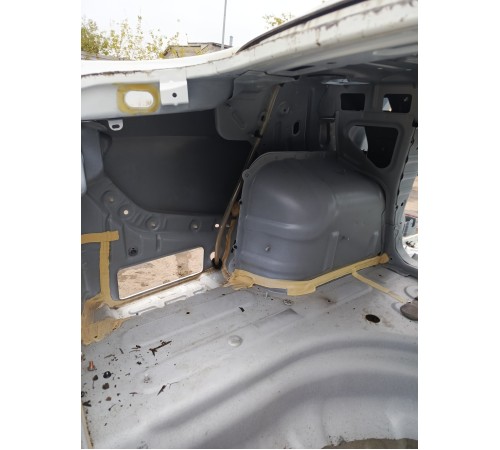 Крыло заднее левое