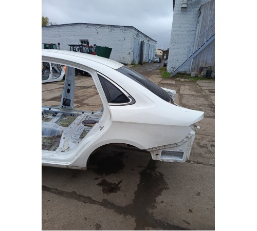 Крыло заднее левое