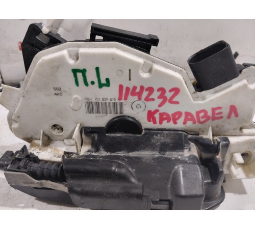 Замок двери передний левый