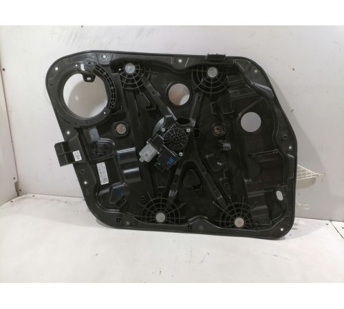 Стеклоподъемник передний левый с моторчиком