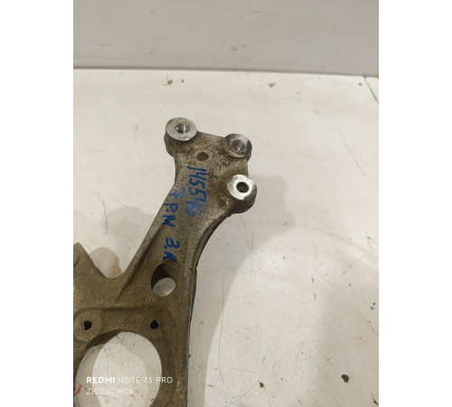 Кулак поворотный задний правый