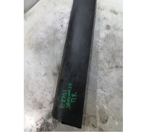 Молдинг Двери Передний Правый