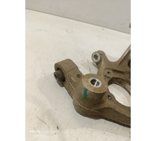 Кулак поворотный задний правый