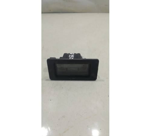 Плафон подсветки номера (задний)