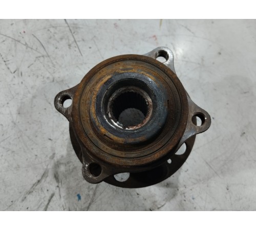 Ступица передняя правая