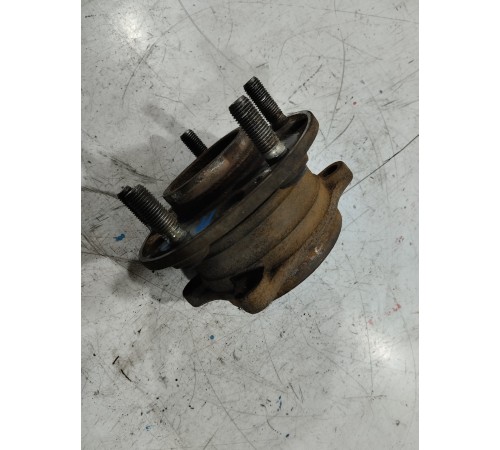 Ступица передняя правая