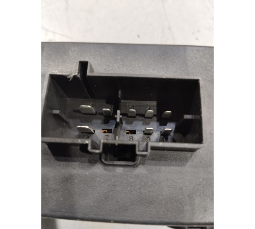 Блок управления крышкой багажника